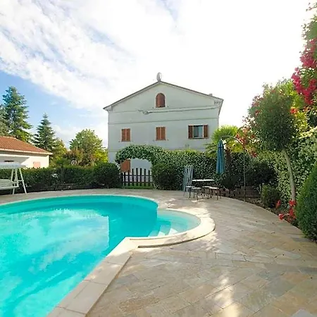 La Coccinella 4*